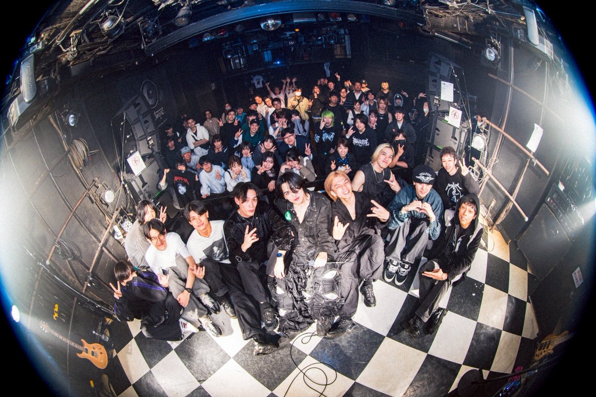 nao_realm's tweet photo. 5月1日初企画来てくれてありがとう
なんか言いたいこと用意してたはずなんだけど熱に溶かされちゃったわ
とりあえず私はこれからも音楽を続けますよ

Photo by @_yuuukiii13 

#bthr #beyondthehumanrealm https://t.co/iAEtUjbR67