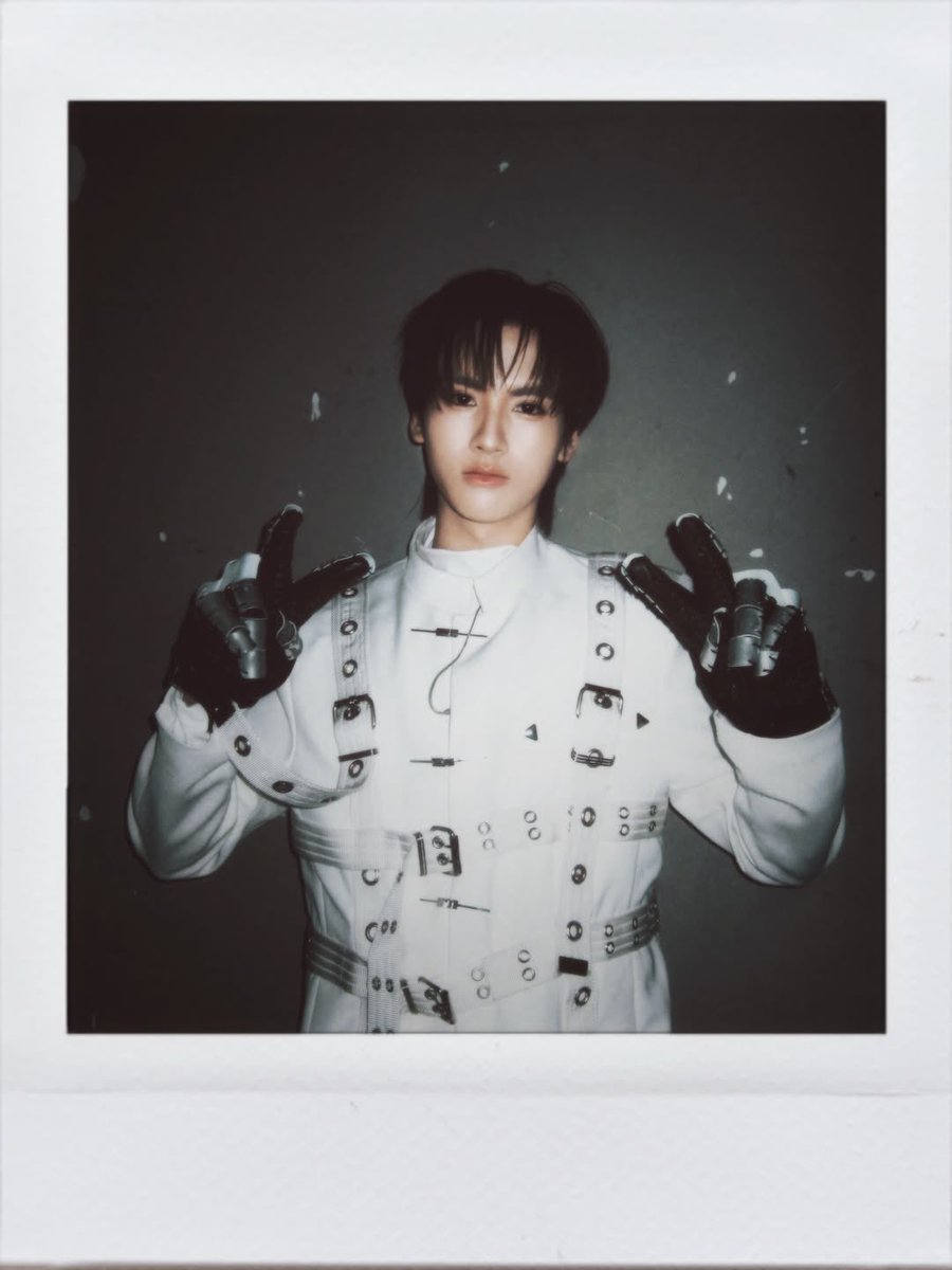 𝙉𝙖𝙢𝙬𝙝𝙭𝙣 tweet media