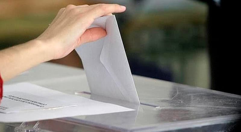 Front democràtic i social i candidatures àmplies i engrescadores:  No podem perdre cap vot d’esquerres.

Per Àrea de Municipalisme de <a href="/comunistes/">Comunistes de Catalunya</a> 

realitat.cat/2026/05/front-…