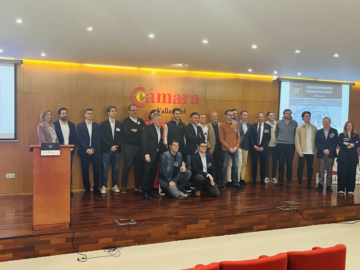 Jobfie's tweet photo. Ayer defendimos uno de los proyectos de @Jobfie en el II Foro de Inversiones Ciudad de Valladolid. Un mercado sin explotar de +380M€.

Ayudar a las pymes que no tienen RRHH a encontrar trabajadores cualificados.

@KeiretsuSpain @ideva_agencia @AyuntamientoVLL @cam_valladolid https://t.co/UOZiRJet11
