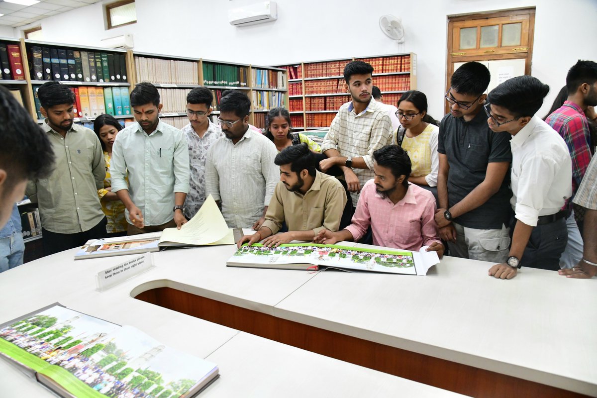 Delhi Assembly tweet media