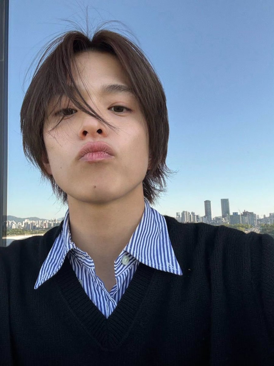 노랑이..🧘🏽‍♂️ tweet media