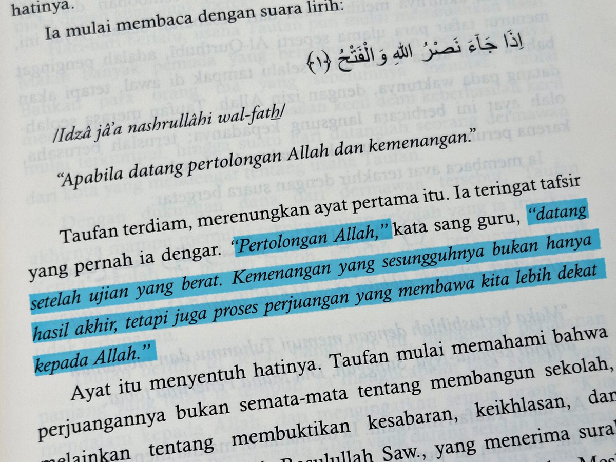 Bentang Pustaka tweet media
