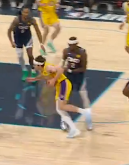 Metacael's tweet photo. @NBA and the referees? fine! https://t.co/XXYsfZ2R92