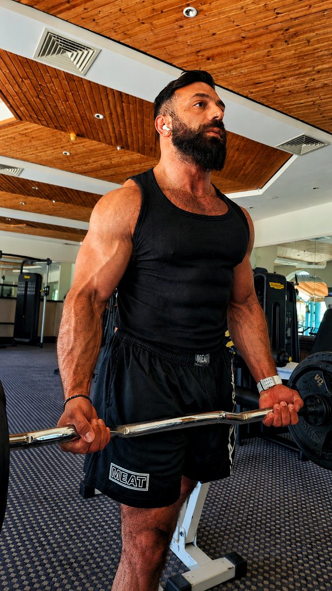 GuyMotola's tweet photo. Vacay gyming
#בודיבילדינג #פיתוחגוף #מוטיבציה #גברים_שריריים #שרירים #Discipline #SelfInvestment   #highPerformance #GymLife #Muscle #MensPhysique #MassMonster #AlphaBuild #AestheticPhysique #BeastMode #FitMen #MuscleModel #GymMotivation  #MasculineEnergy #StrongPhysique https://t.co/fUxVShJLpO