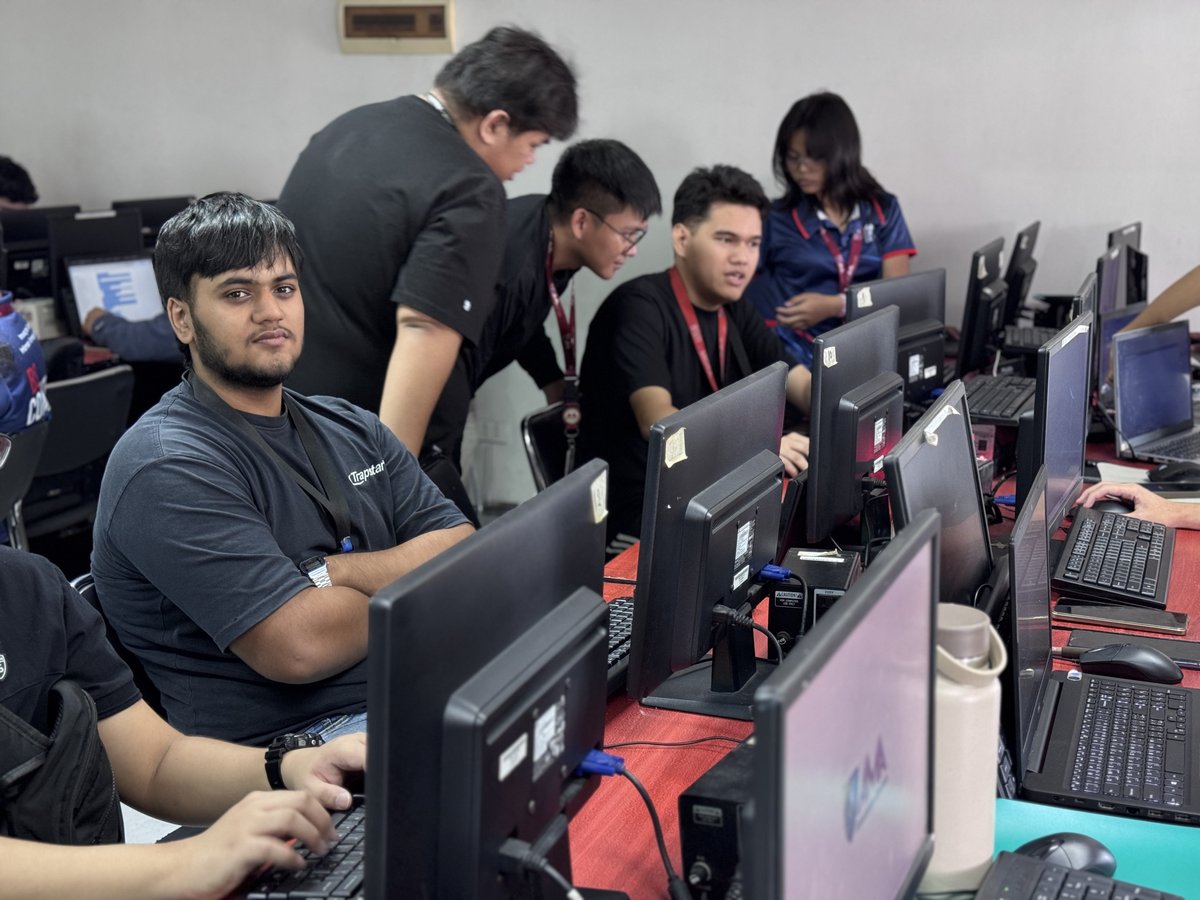 PHI_Stellar's tweet photo. Maraming salamat, AMA Computer College 💫

Sharing some highlights from our Build on Stellar Bootcamp held at AMA Computer College.

We had 20+ passionate participants and received 20+ project submissions through our Monday Builds sessions at their laboratory.🚀

#BuildOnStellar https://t.co/N0D7JgBj7V