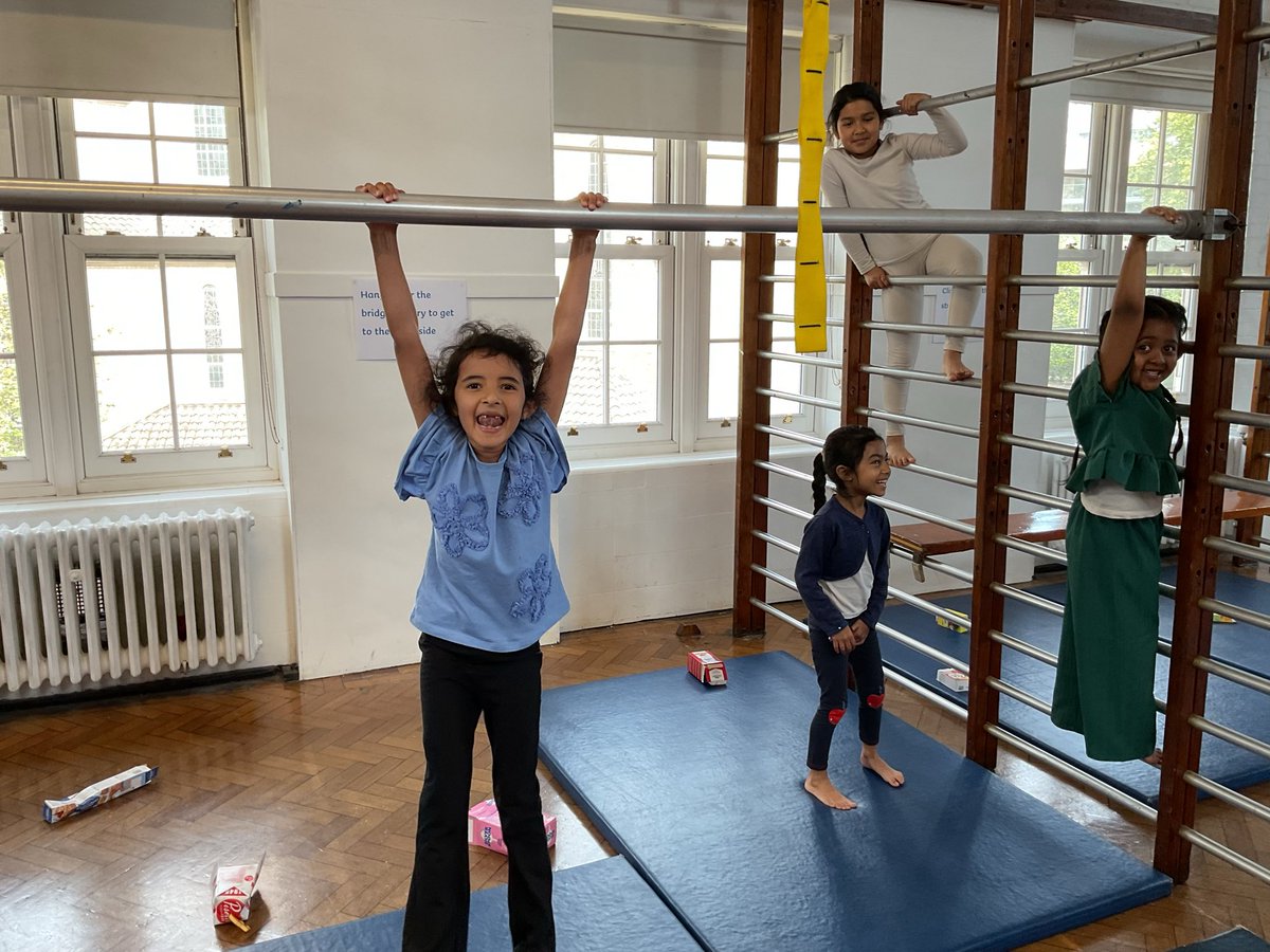 Mayflower Primary School tweet media
