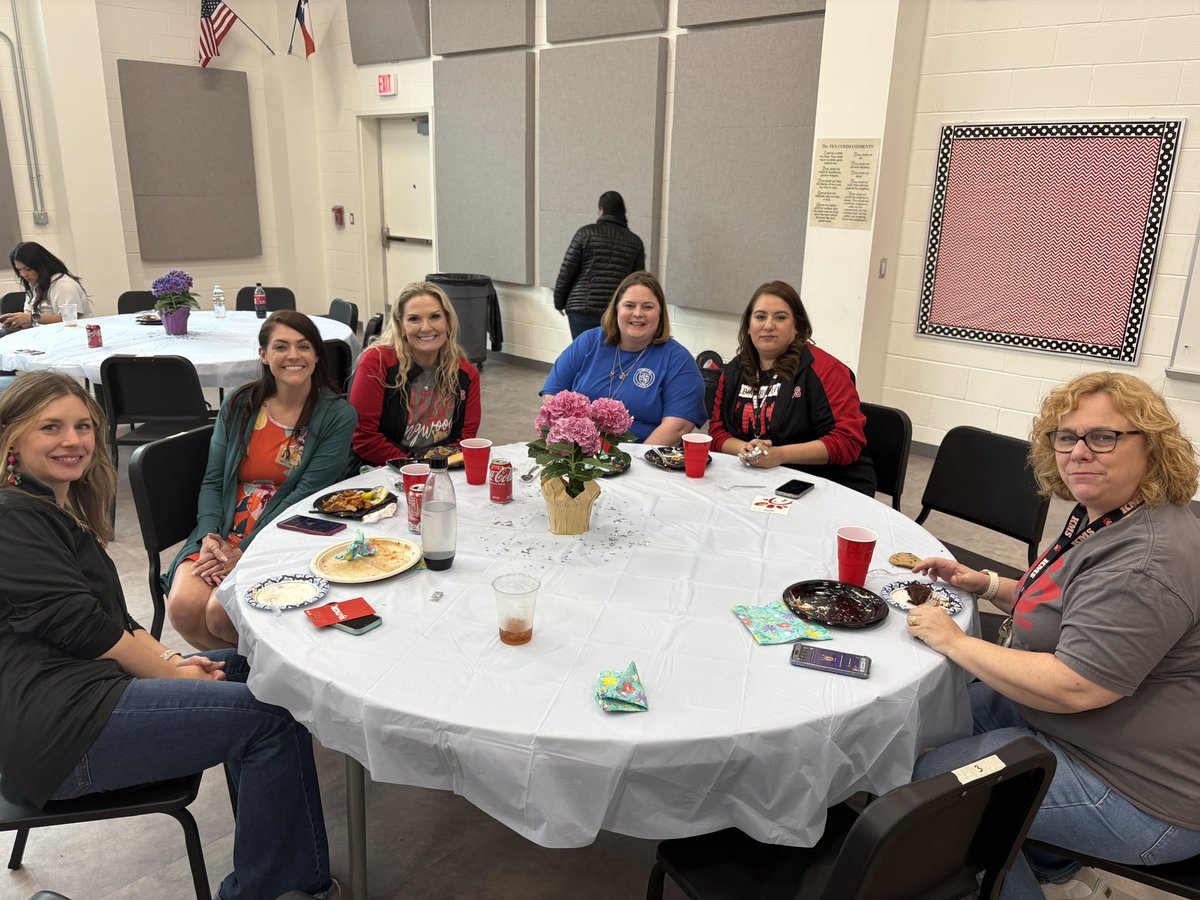 Kingwood Middle tweet media