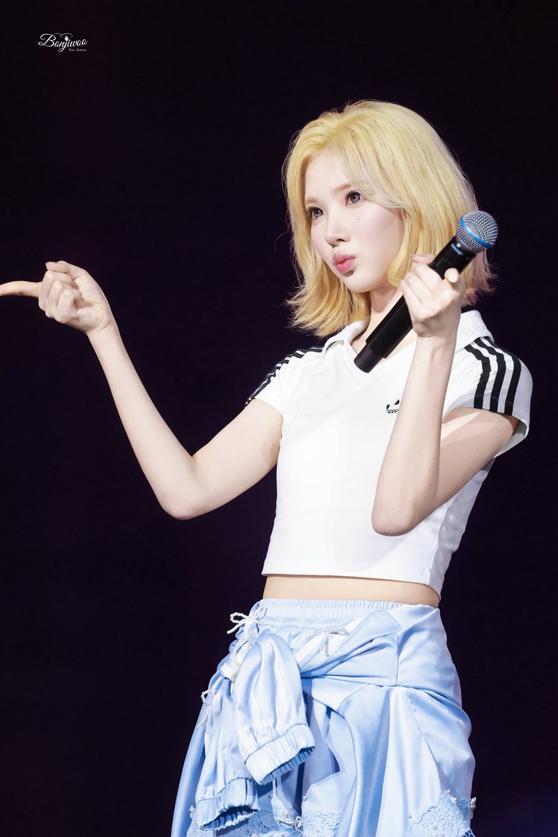 BonJiWoo tweet media