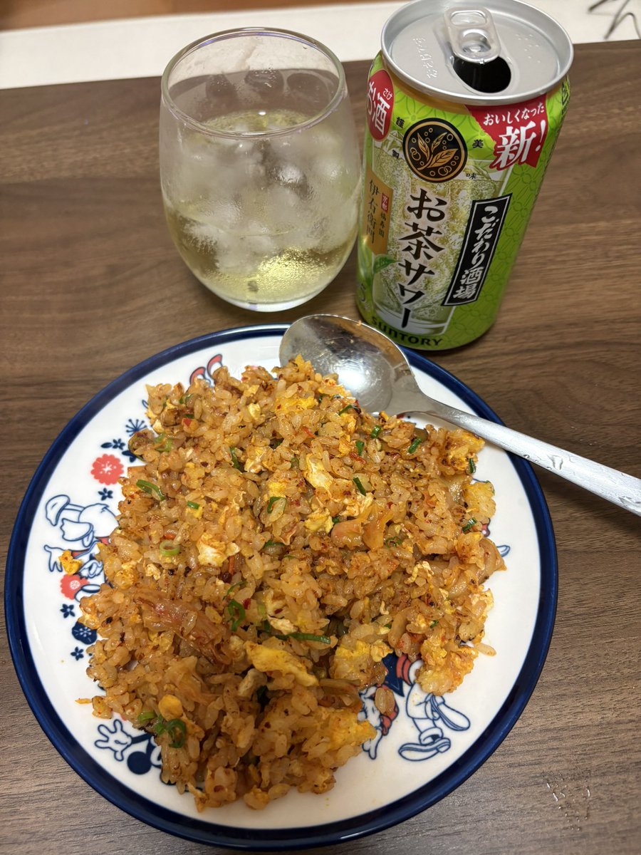 底辺シングルさとみ tweet media