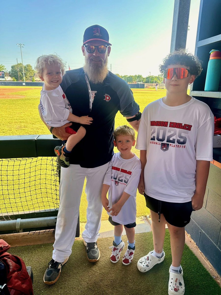 DawsonEaglesBaseball tweet media