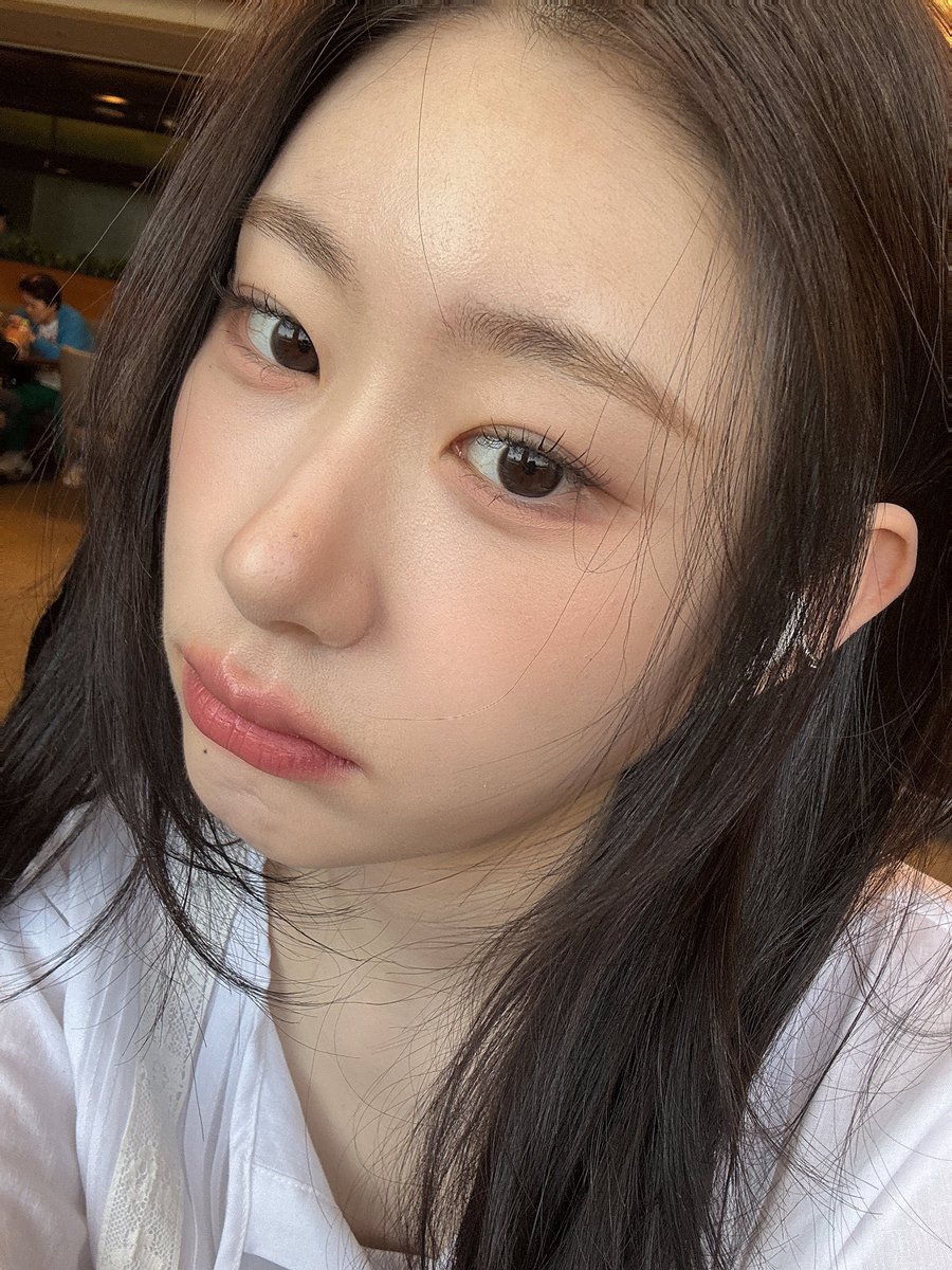 pics for chaeryeong ₊˚⊹♡ tweet media