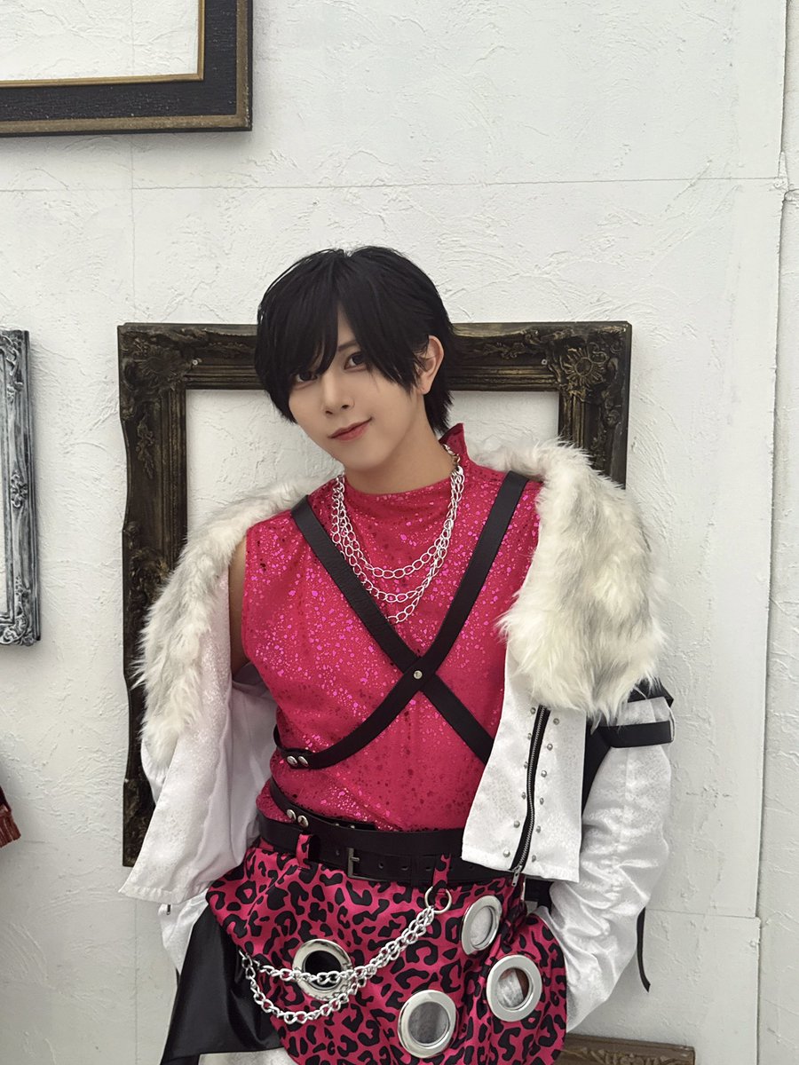tigerlily_shu's tweet photo. 🐯🩷 https://t.co/rAsgdrIi1Z
