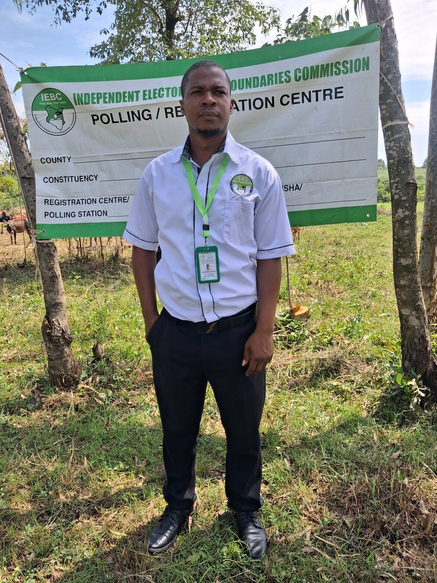 GodwinAyata's tweet photo. Today  @HudumaKenya Homa Bay branch has taken services to the people #HudumaMashinani Initiative at Lambwe ward Suba. @IEBCKenya is part of the service Continuous Voter Registration #CVR https://t.co/fZ1mjAjIAU