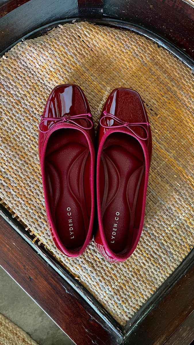 syeerayahaya's tweet photo. Haritu aku masuk live kedai ni. Dia kata kalau daily wear tapi heavy use pakai kiri if daily wear saja pakai kanan. Ooooo gitu pastukan..￼ https://t.co/pJHJOF4Qau