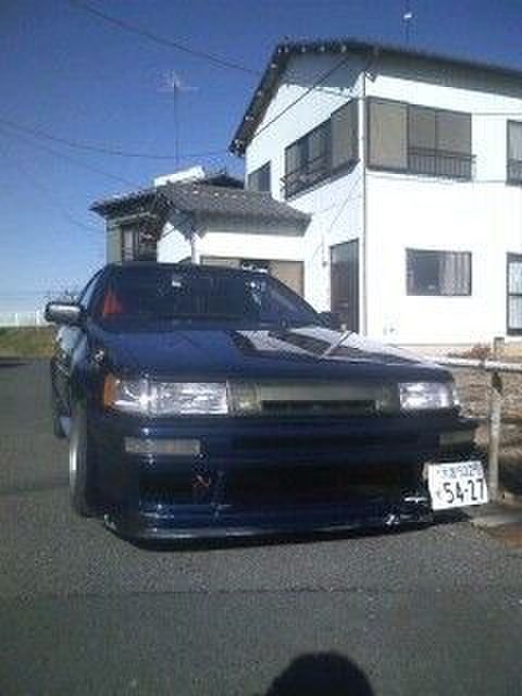 studio_itasan's tweet photo. そいや18の時に買ったハチロクもなんだかんだ200万くらい使った気がするから、要は気合いじゃね？って思う。待ってても安くならないんだから欲しいなら今無理してでも買えって感じ。潰さない限り買った時と同じ値段くらいで売れるんだから実質タダやろ https://t.co/9czw3VGekI