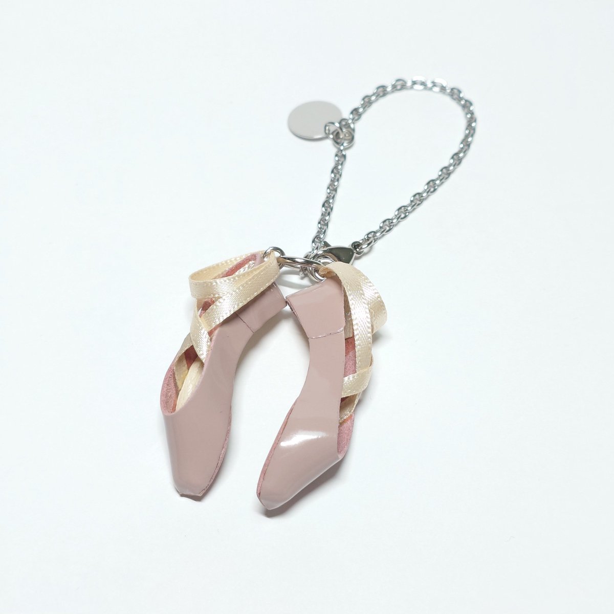 Sundaeheels's tweet photo. creemaも色々リニューアルしました。お時間ある時でも覗いてみてね。 https://t.co/grGuI5a1lm