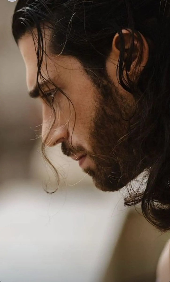 Non conta quanto resti, ma ciò che lasci di te.

E stamattina #FrancescoDemir mood...

Buongiorno 🤗
#CanYaman