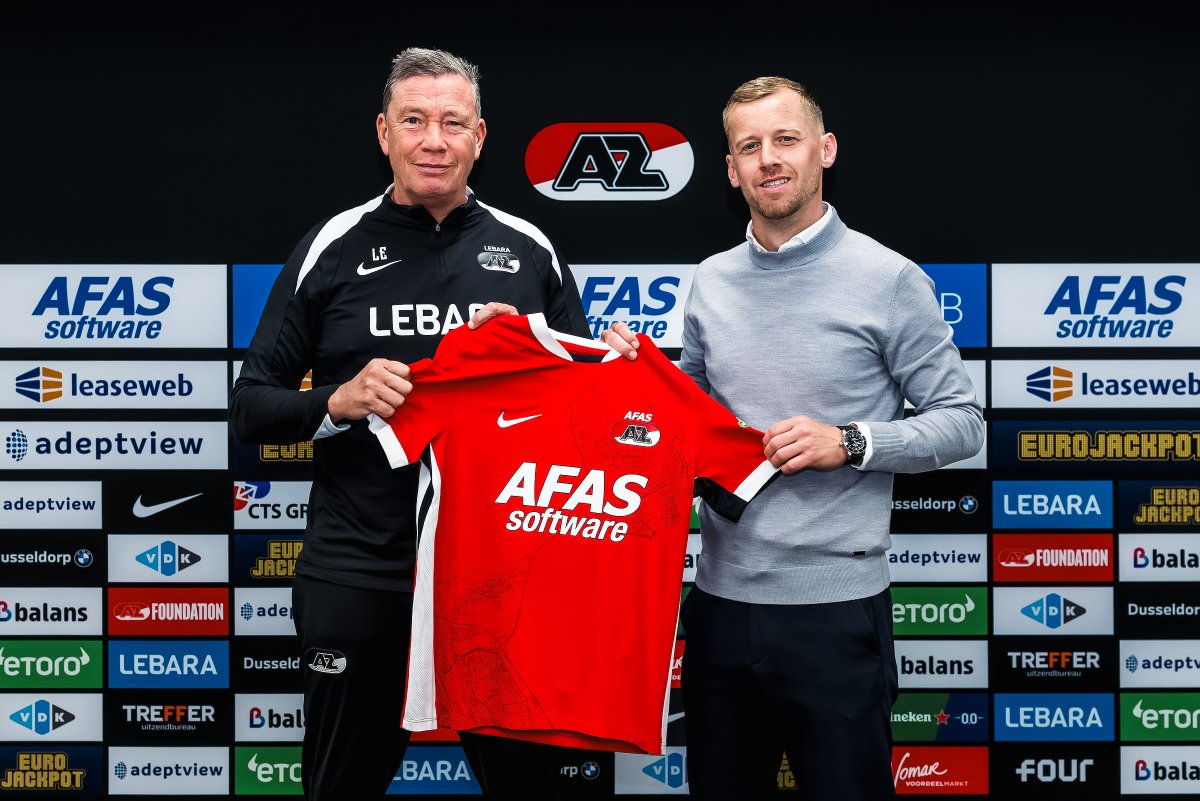 AZ tweet media