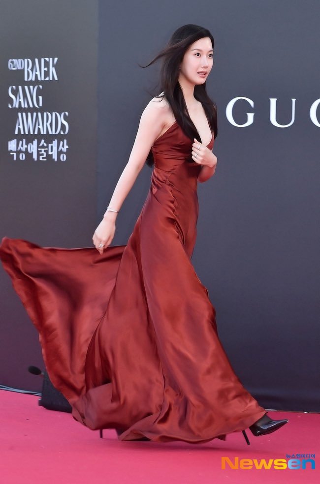 mun kayoung source tweet media