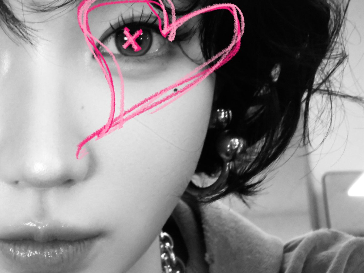 초나미 tweet media