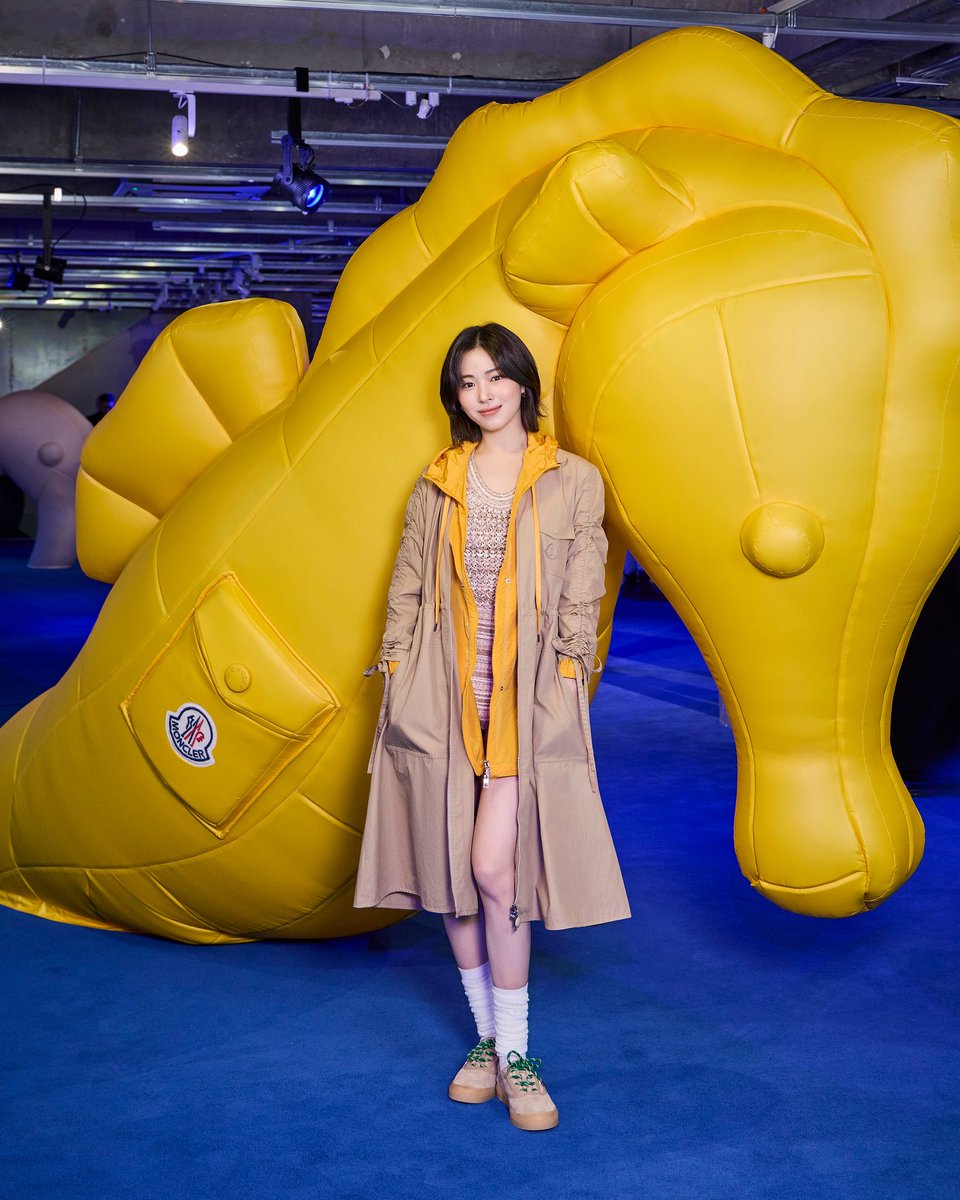 Moncler tweet media