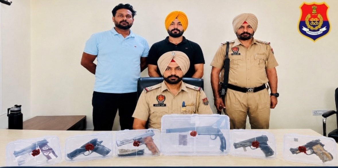 SAS NAGAR POLICE tweet media
