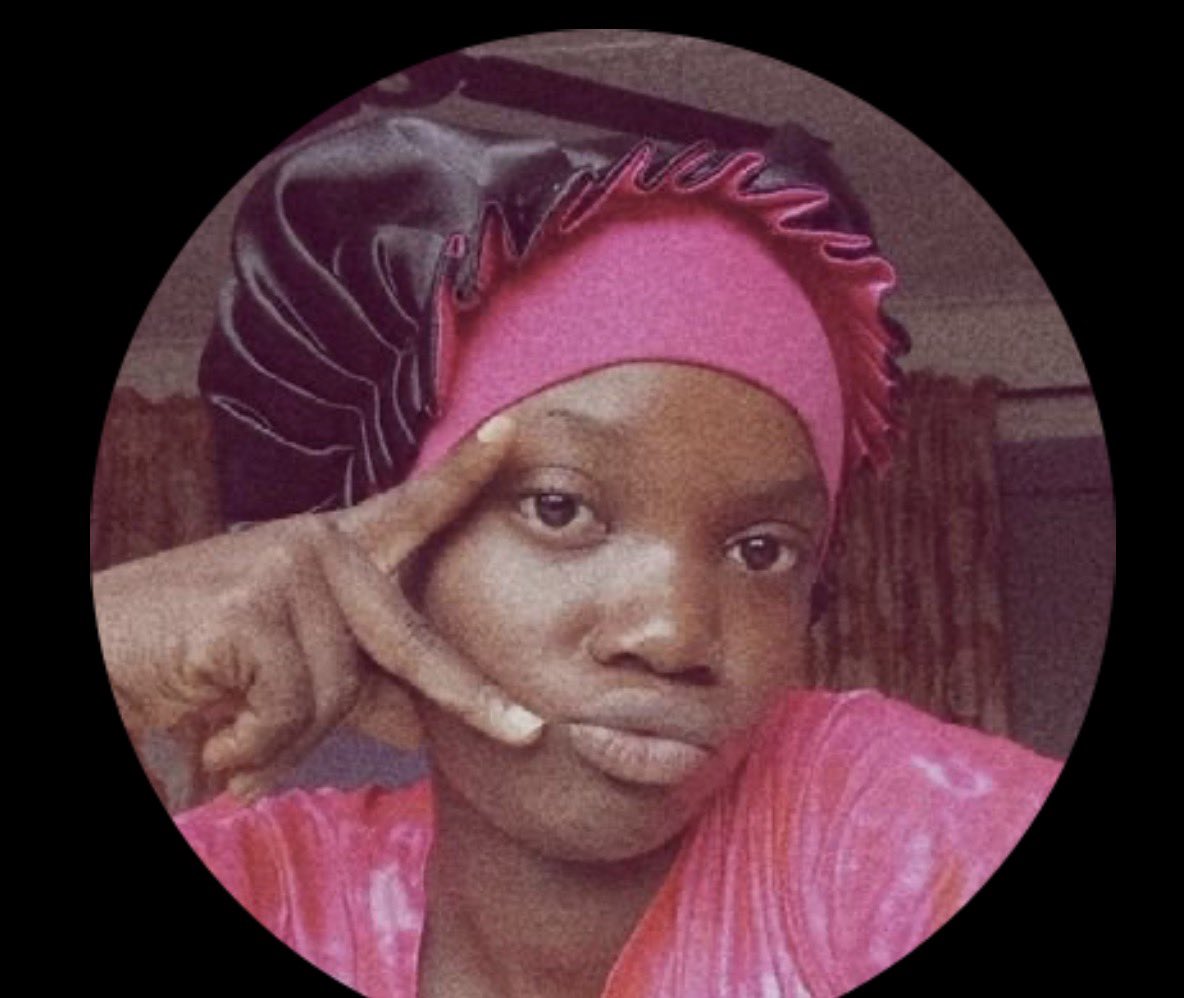 tipayson_omario's tweet photo. @miraghini STFU YOU IS UGLY AND BROKE https://t.co/9GC2MZOfnS