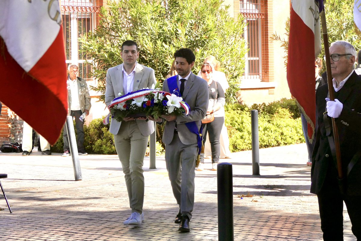 JLeonardelli_'s tweet photo. 🇫🇷 Première étape commémorative ce matin à Fenouillet à l’occasion du 8 mai 1945, afin de rendre un hommage sincère à ceux qui ont combattu pour que la France demeure libre et fidèle à son histoire. https://t.co/gLKEdlekzl