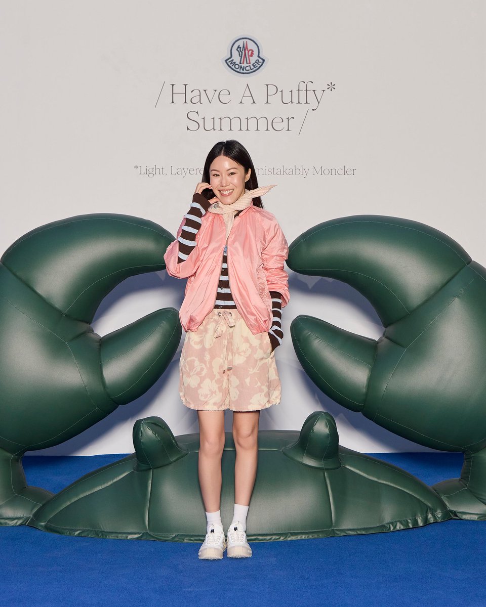 Moncler tweet media