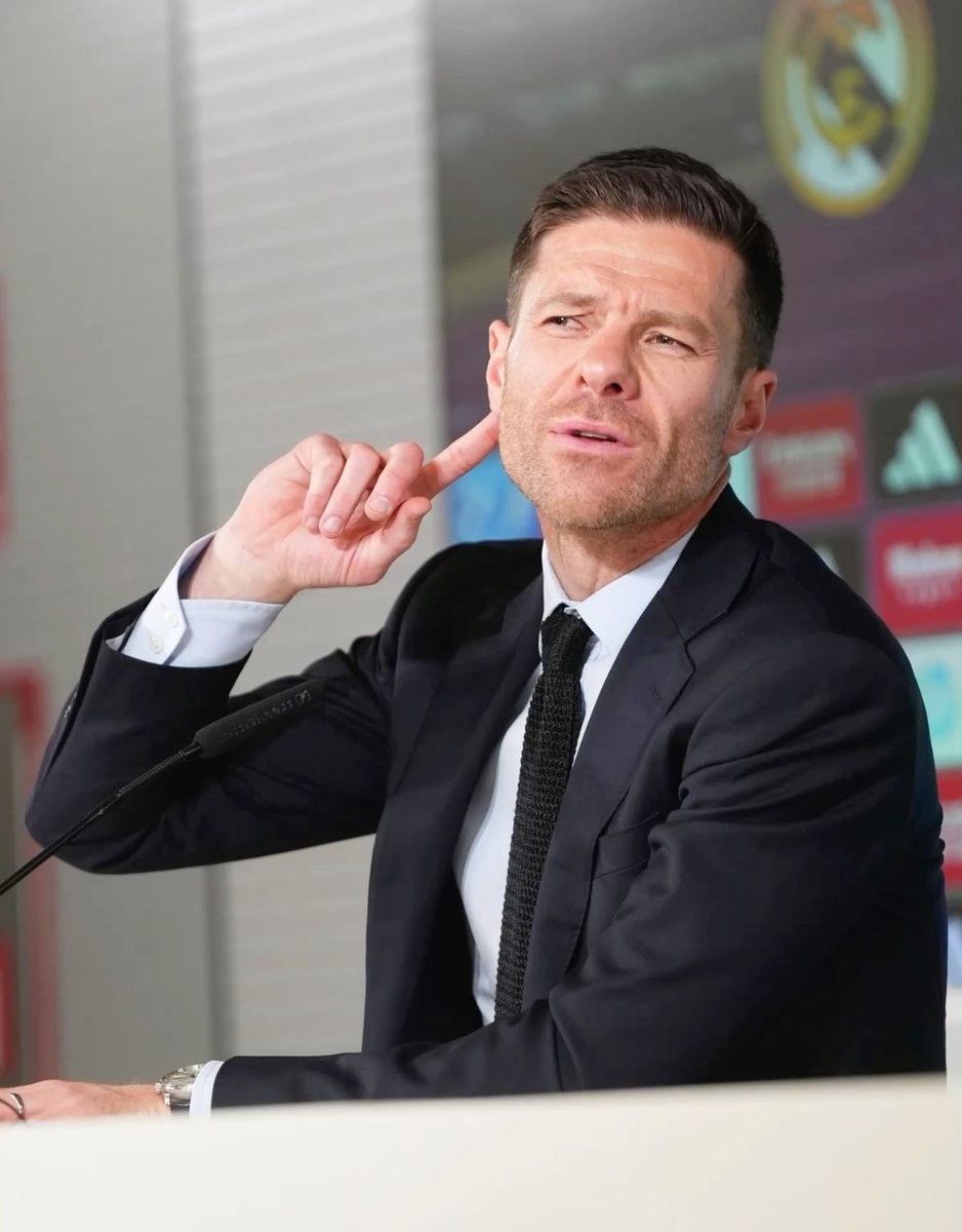 theMadridZone's tweet photo. 🚨🚨 BREAKING: There were players who pretended to SLEEP during Xabi Alonso's tactical sessions. @marca https://t.co/goxuL0kGWS