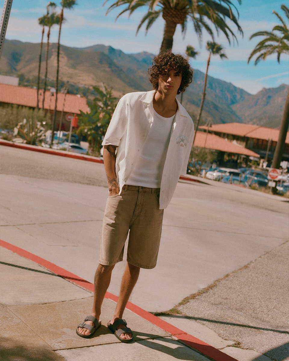 Pull&Bear tweet media