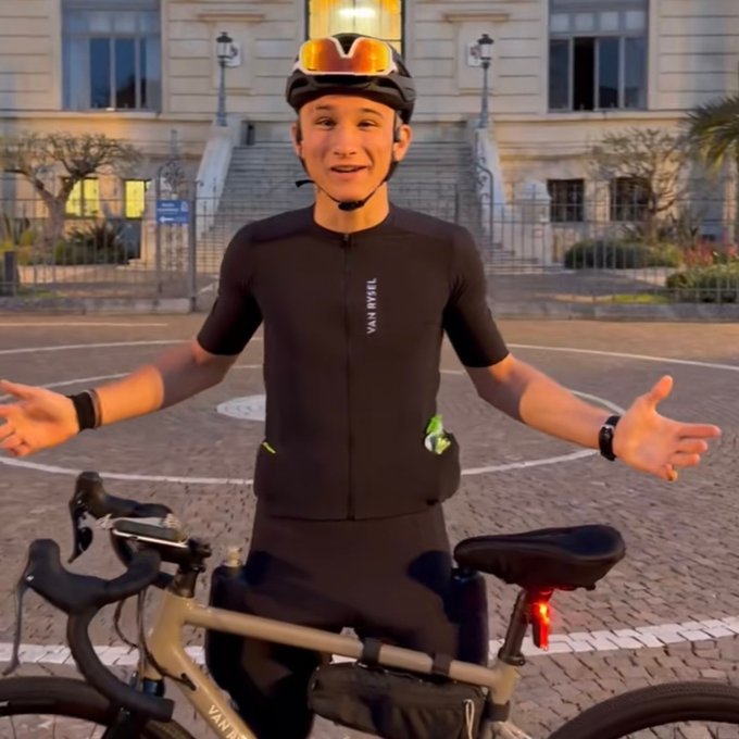 🇨🇭 À 17 ans, Matthieu a parcouru à vélo la route entre le sud de la France et Crans-Montana en hommage à trois amis disparus dans un incendie le soir du Nouvel An. 

À travers ce voyage, le jeune cycliste a aussi récolté des fonds pour une association qui accompagne les victimes