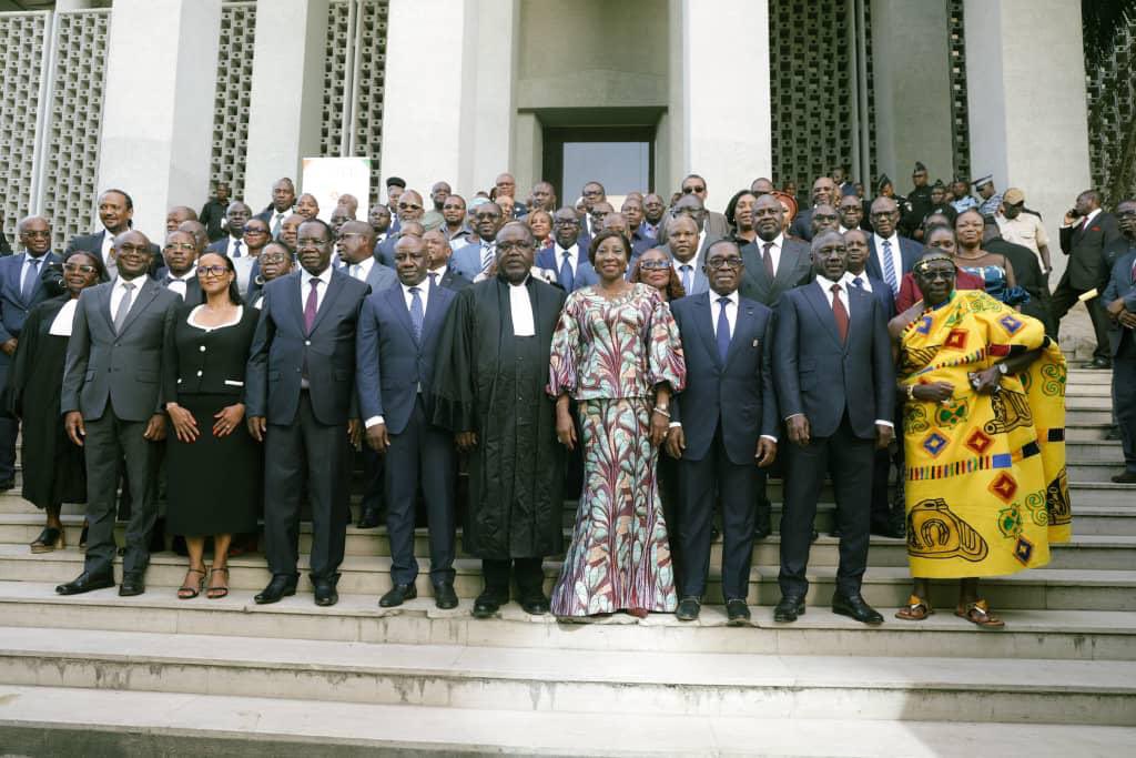 Senatci's tweet photo. 📌 Prestation de serment du Président et des membres du Conseil de Régulation de l’ARTCI : la Présidente du Sénat présente à la cérémonie

#ServicePublic #Gouvernance #ARTCI #CIV225 #Engagement #AdomRoger https://t.co/ErFJGQWMv2