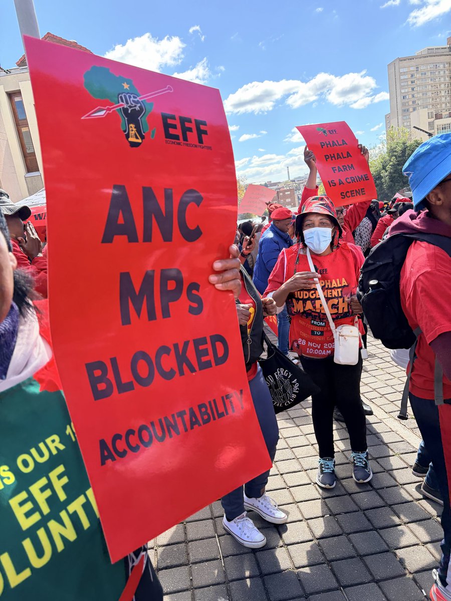 Bongekile Macupe tweet media