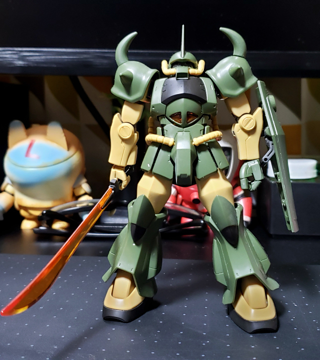 nikke_log's tweet photo. ラクーンの塗装の合間に積み崩しがてら
HG グフ リアルタイプ Ｖｅｒ．仮組みしました。
リバイブ版って大抵細身だけどグフはがっしりしててイイ～ https://t.co/8EtZaA9wg6