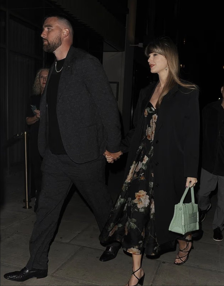 Taylor Swift Brasil tweet media