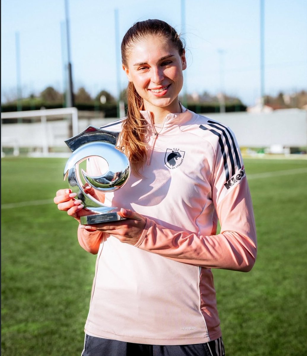 putellasedition's tweet photo. Jule is getting her SECOND Player of the Month trophy! 

December 2025
April 2026

7️⃣ Goals ⚽️
9️⃣ Assists 🅰️

All of this within 12 months. https://t.co/MGdQGqvd12