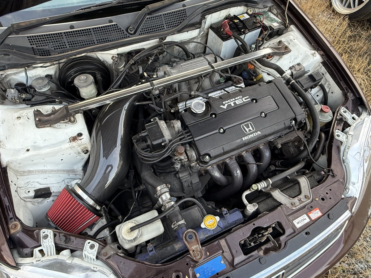 2ドアレビン欲しいのでフェリオ売ります！
EK3 vi-rs B16A 5MT載せ替え公認
車検R10 1月まで
各部スムージング オールペン済
ホイール付きで200万 ホイール転がしで185万
詳細はリプに書いておきます
 #車売ります
 #シビック売ります