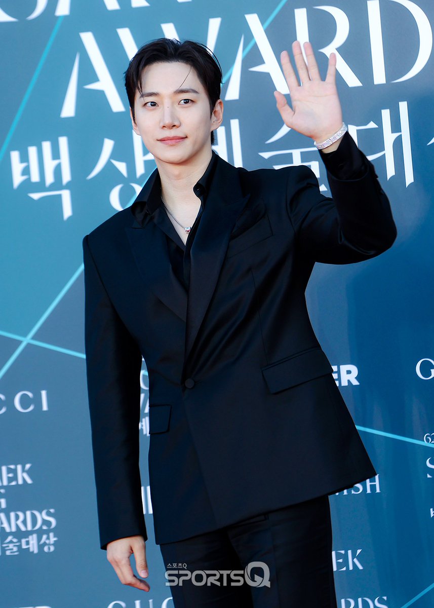 스포츠Q tweet media