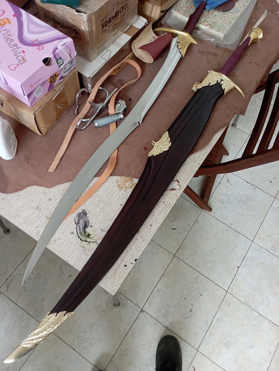 Arann Reichhardt Swordsmith tweet media