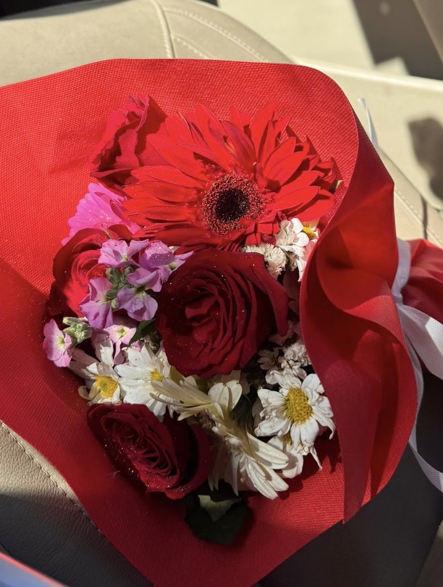 somemaaybe's tweet photo. bana gelişi en mutluluk veren yaşım,dilerim bahtım da böyledir.🫠🥰 https://t.co/DtezQa32gk