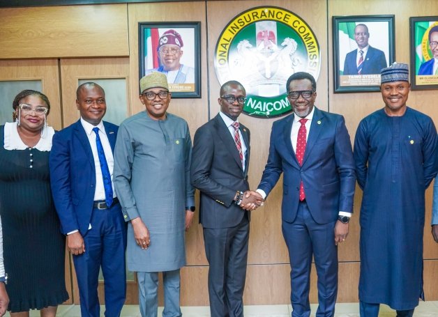 NaicomNG's tweet photo. NAICOM and ARIAN have strengthened collaboration to enforce NIIRA 2025 and protect insurance consumers, reaffirming commitment to curb unauthorized practices and promote industry integrity.
#NAICOM #ARIAN #InsuranceReformAct #PolicyholderProtection #InsuranceNigeria https://t.co/7d3dkMTCUG