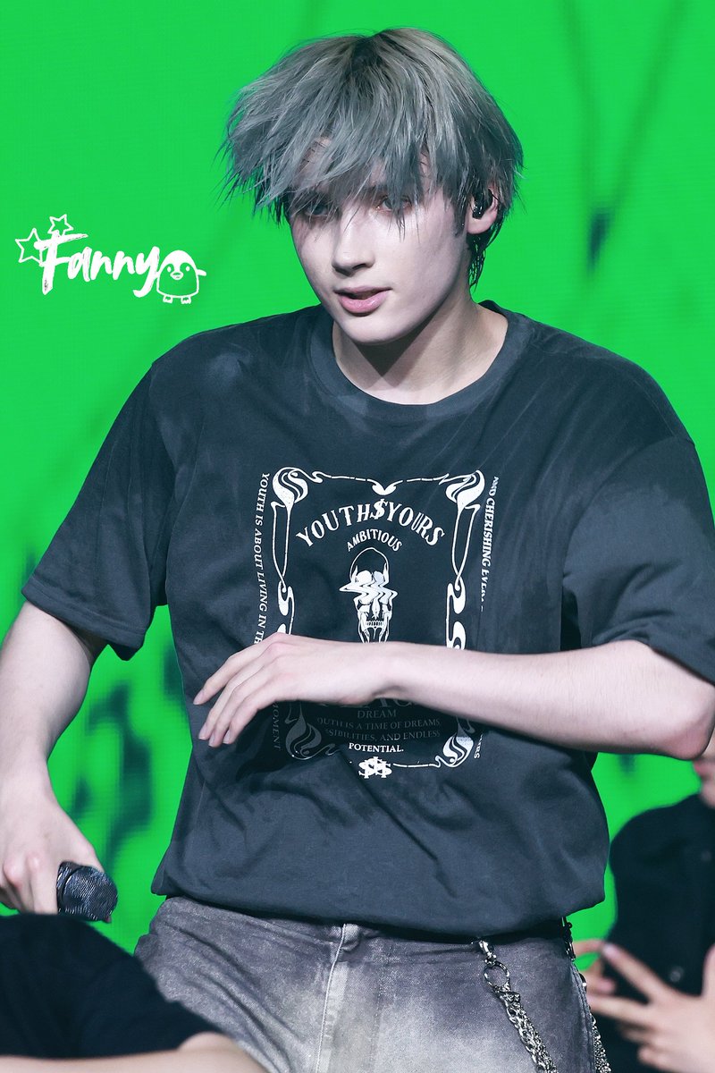 240615 Weverse Con 
🐶💥❤️‍🔥

#휴닝카이 #HUENINGKAI 
#ヒュニンカイ #TXT 
#투모로우바이투게더 
#TOMORROW_X_TOGETHER