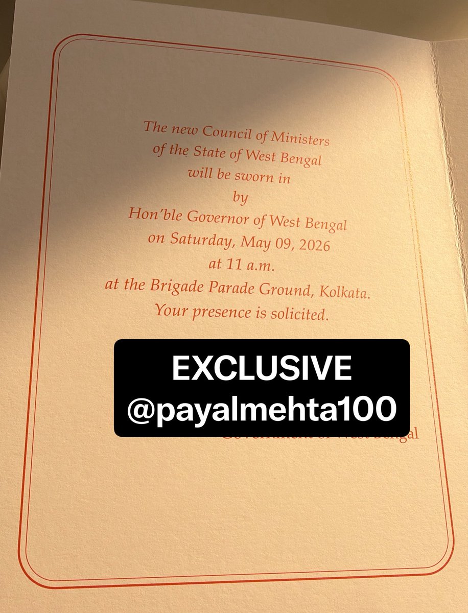 payalmehta100's tweet photo. Invite to the oath taking of Bengal govt —-take a look at this EXCLUSIVE COPY 

NOTE- 

Invite in English and Bengali….

Text - Saffron https://t.co/JSiHgWMpVY