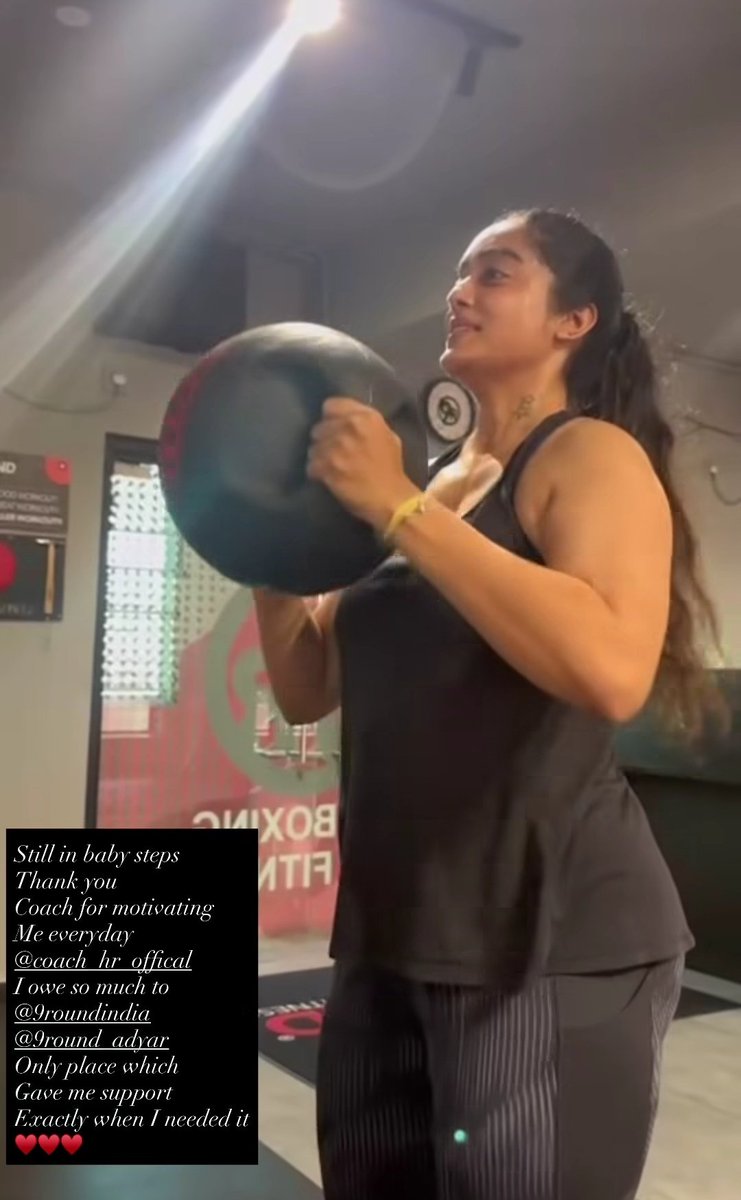 rajuuh21's tweet photo. Abhirami 🐐🫠 https://t.co/5EoU2CCLRr