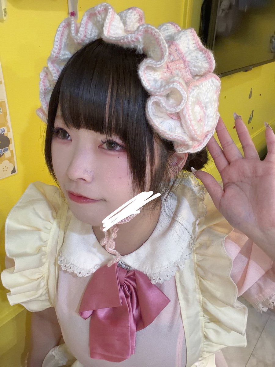 いんしてます🏠 手作りのヘッドドレスみて~!!