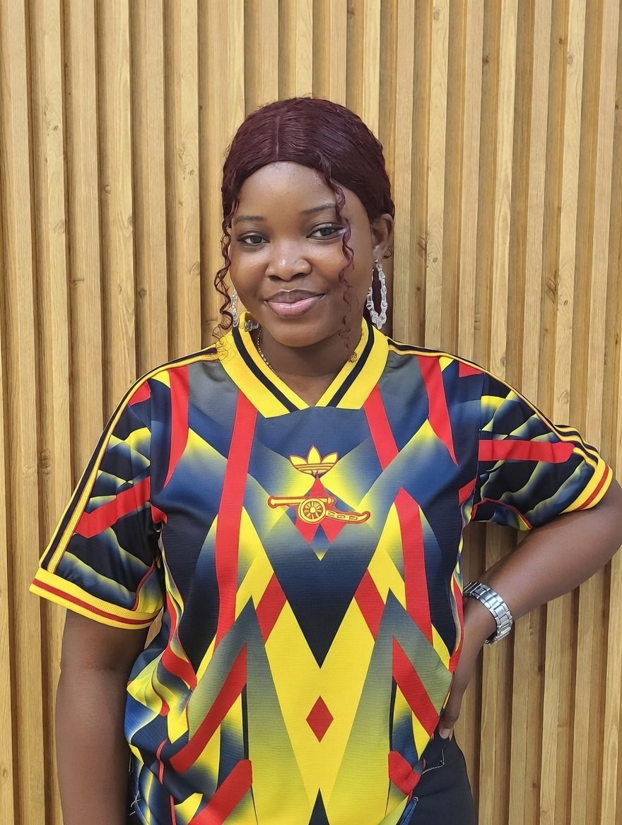 Women that support Arsenal❤🤍 bless us with a jpeg 🥰