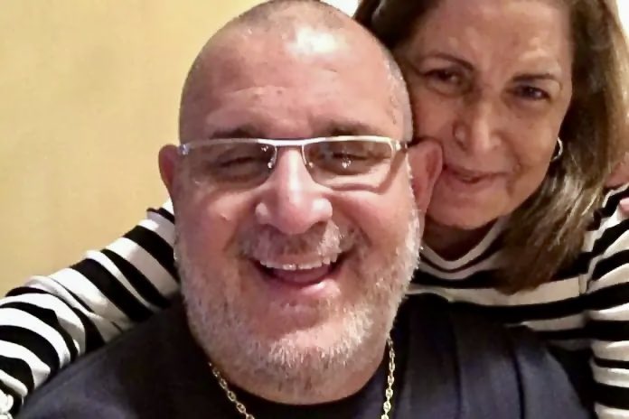 “‘Mamá, ya estoy en Caracas’.  
Era sábado 20 de abril de 2019, cuando Beatriz Salas recibió la llamada de su hijo, Hugo E. Marino Salas, para avisarle que había llegado”.
¿Dónde está Hugo Marino?
 x.com/armandoinfo/st… Saquen de la incertidumbre a  <a href="/bsmarinos/">Beatriz</a>
Tengan compasión.