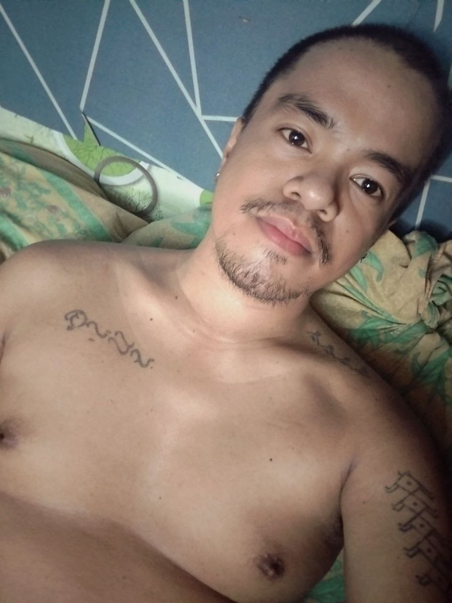 Cadevanz1993's tweet photo. LF: HARDFUCKER...🍆💦🚀 https://t.co/10HIZDeUh3